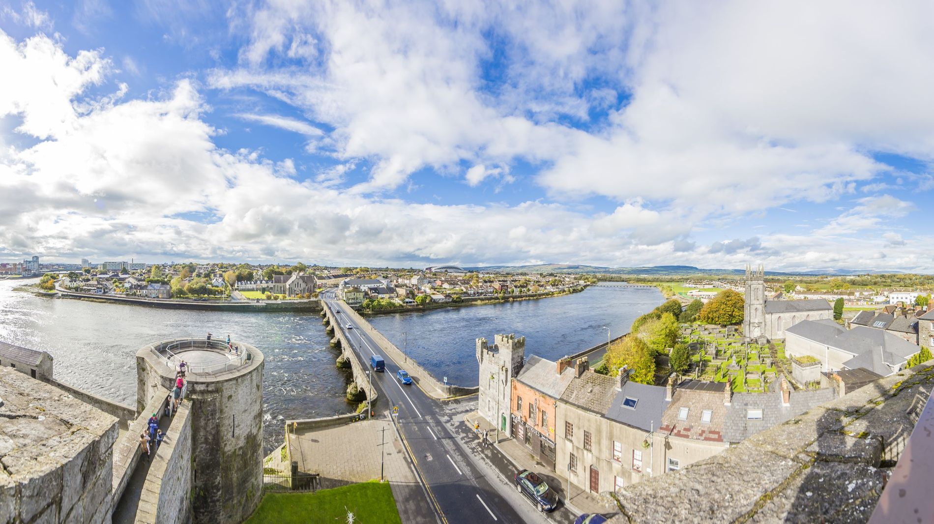 LIMERICK SOGGIORNO STUDIO 1.jpeg